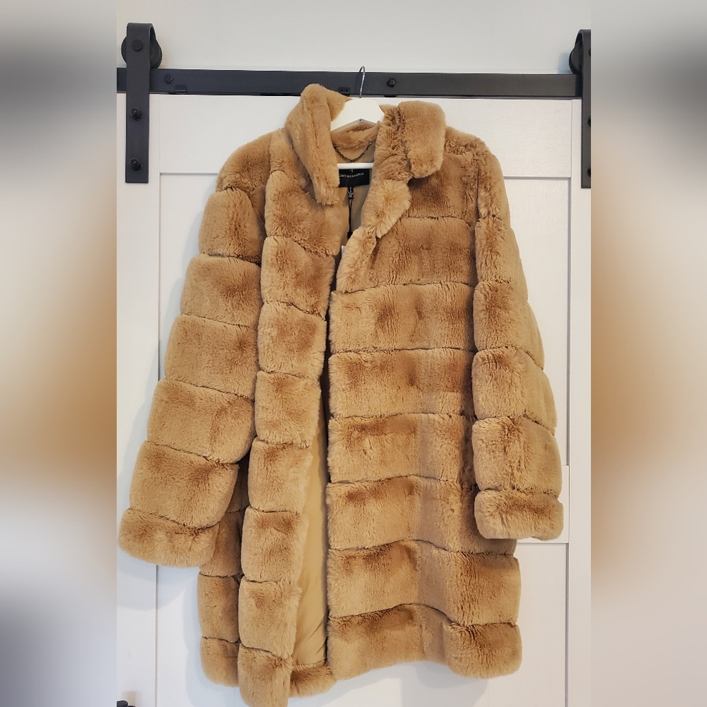 BCBGMaxAzria Tan Teddy Jacket Plush Faux Fur - Picture 8 of 9